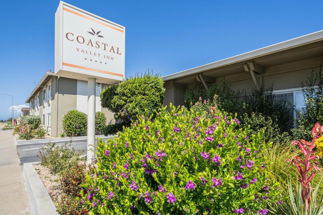 Coastal Valley Inn Castroville Buitenkant foto
