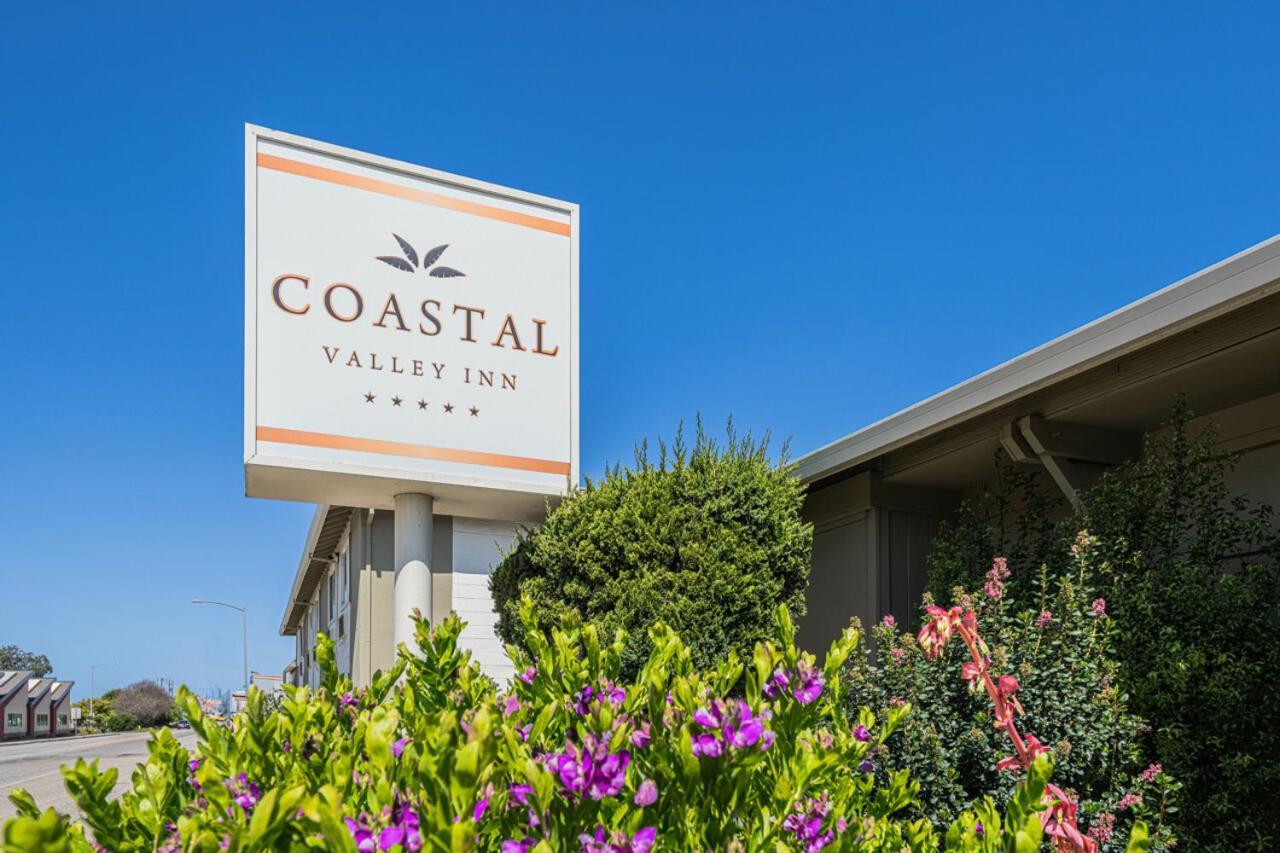 Coastal Valley Inn Castroville Buitenkant foto